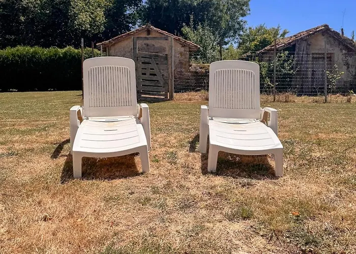 Ferienhaus A La Campagne 4-5 Personnes 20 Min Parc