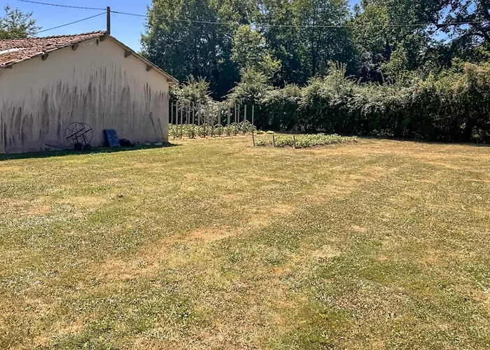 Ferienhaus A La Campagne 4-5 Personnes 20 Min Parc *